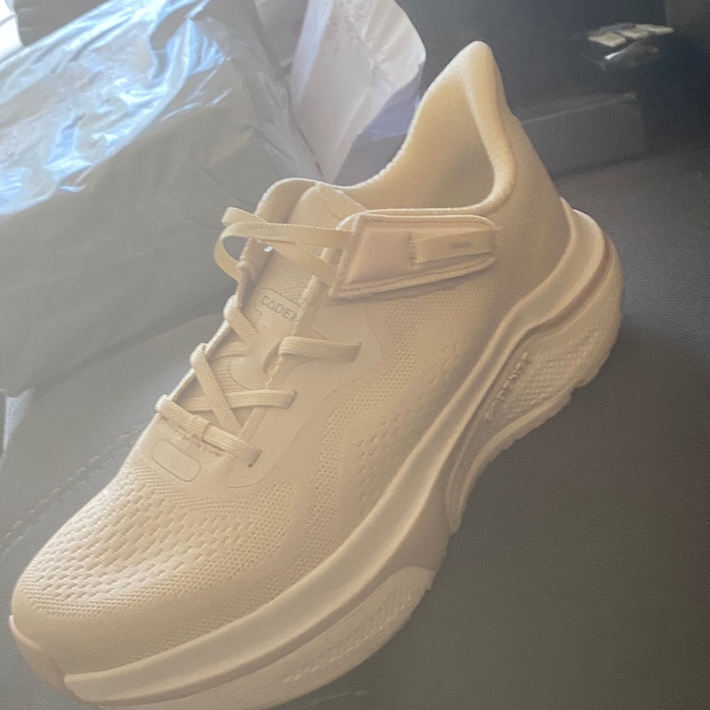 CADENSE Women's Champagne Knit Lace-Up Adaptive Sneakers Like New 11 REGULAR - Picture 8 of 12